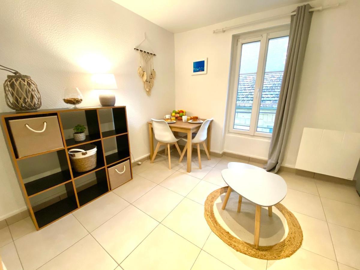 Albireo, Appt Cosy En Front De Mer Luc-sur-Mer Exterior foto